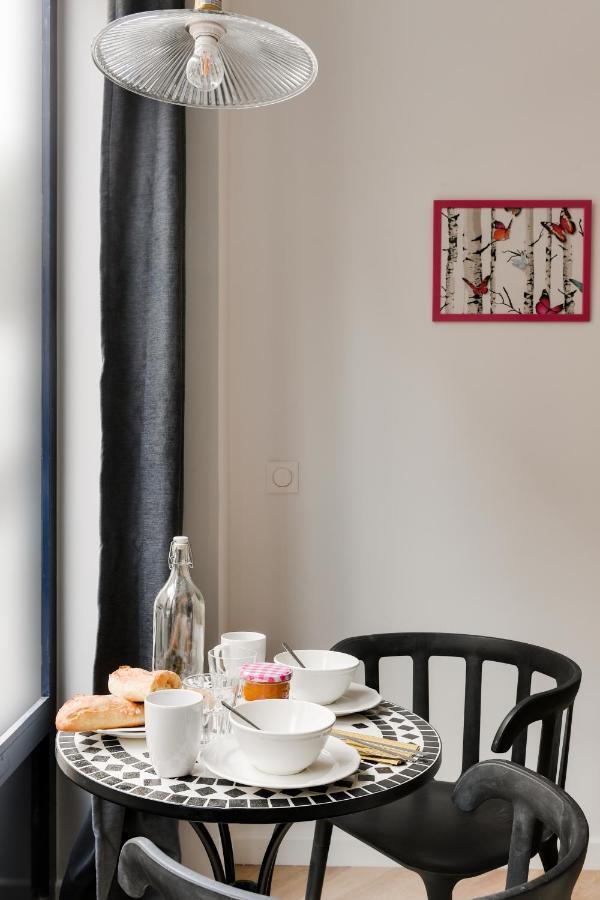 Studio "Cafe Papillon"-Paris 15 Exterior photo